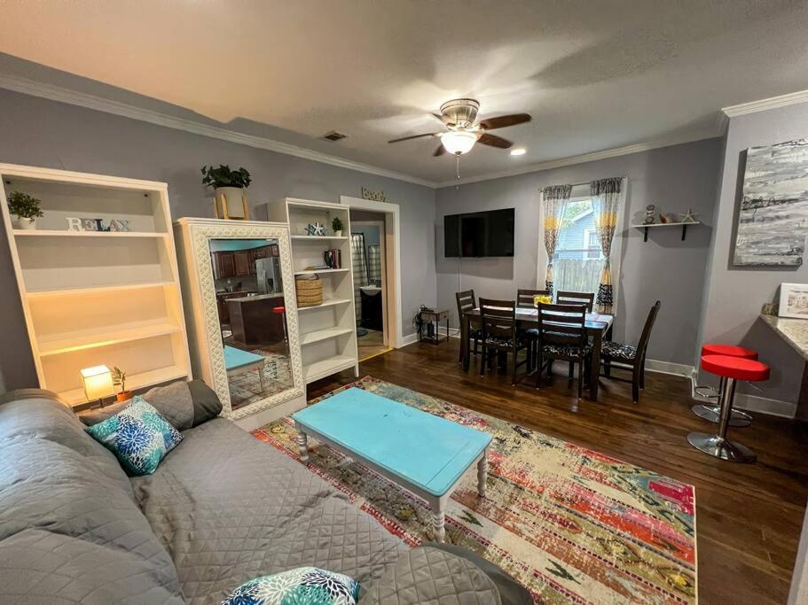 Historic Coastal Haven- Pet Friendly Fast Wi-Fi Villa Norfolk Kültér fotó
