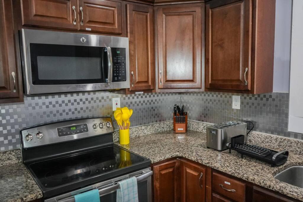 Historic Coastal Haven- Pet Friendly Fast Wi-Fi Villa Norfolk Kültér fotó